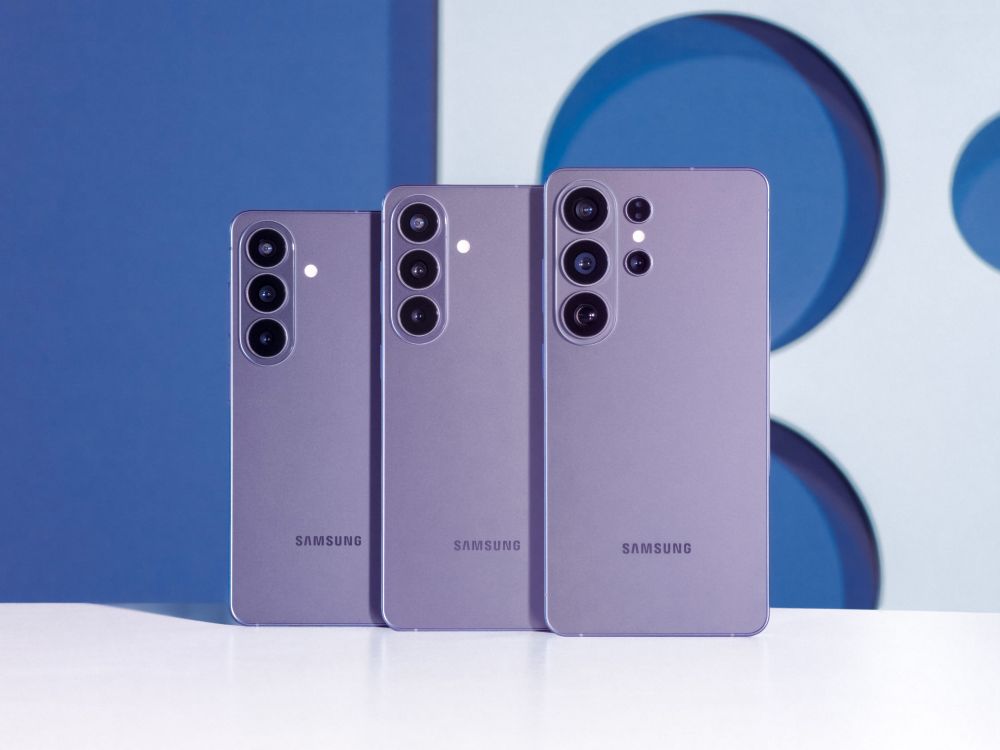Lineup of Samsung Galaxy S series phones Phone Revolution Hub buys for cash in Raleigh
